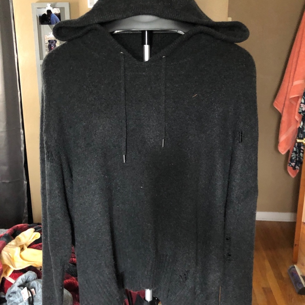 XXL cropped hoodie
